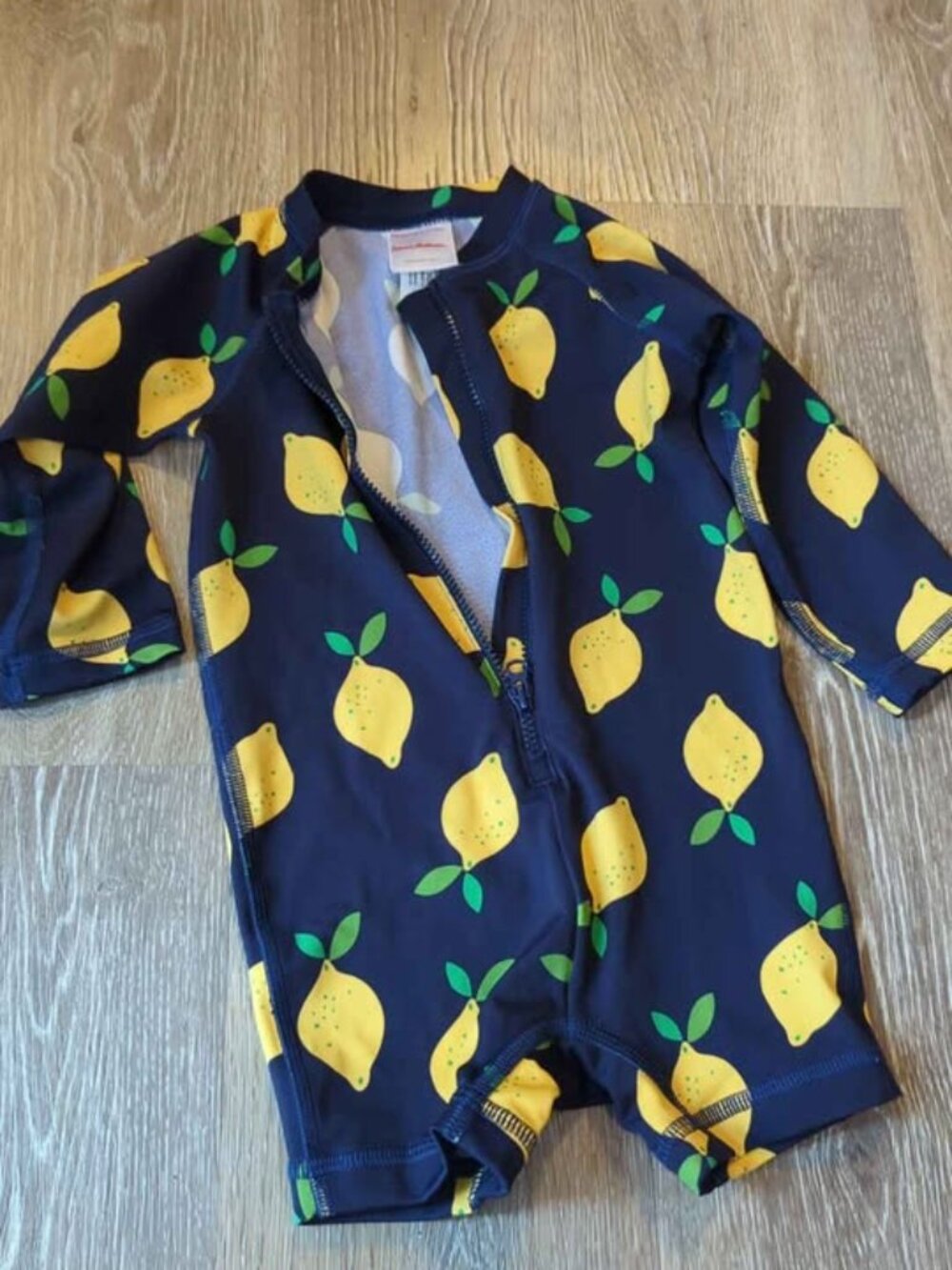 Hanna Andersson Lemonade Navy zip-front baby rash guard suit 6-12 month